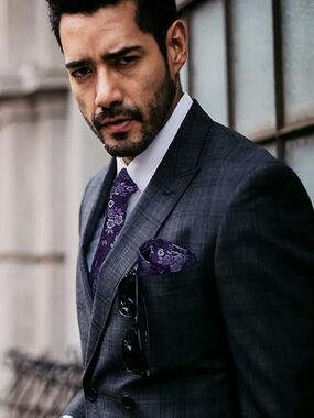 Purple Floral Men's Tie and Pocket Square Set - Brand: